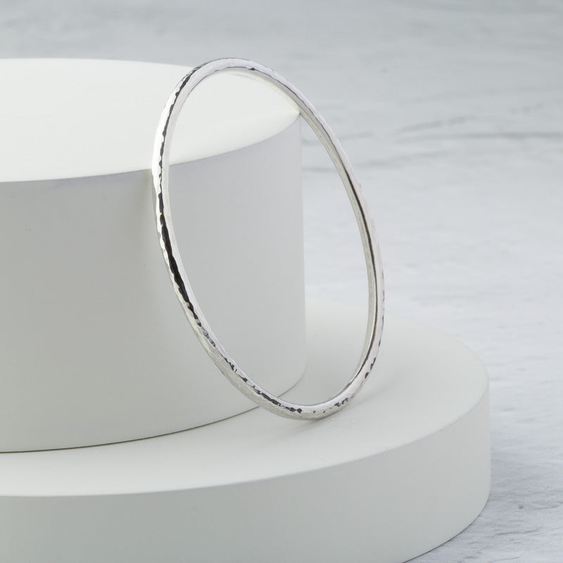 Hammered solid sterling silver bangle with free delivery – Cara
