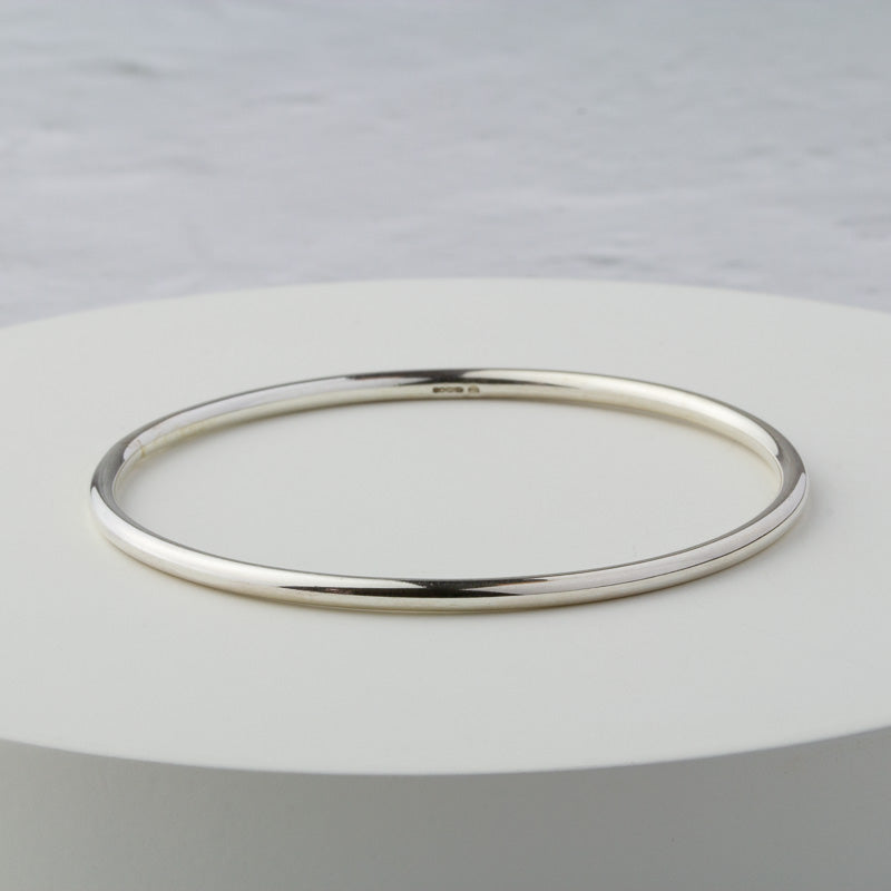 Alambra Polished Bangle