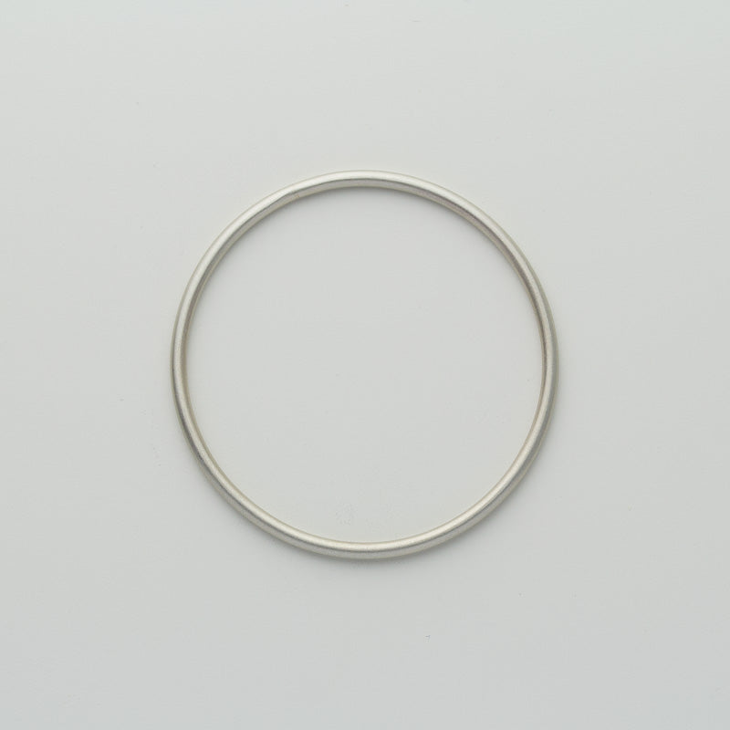 Alambra Satin Bangle