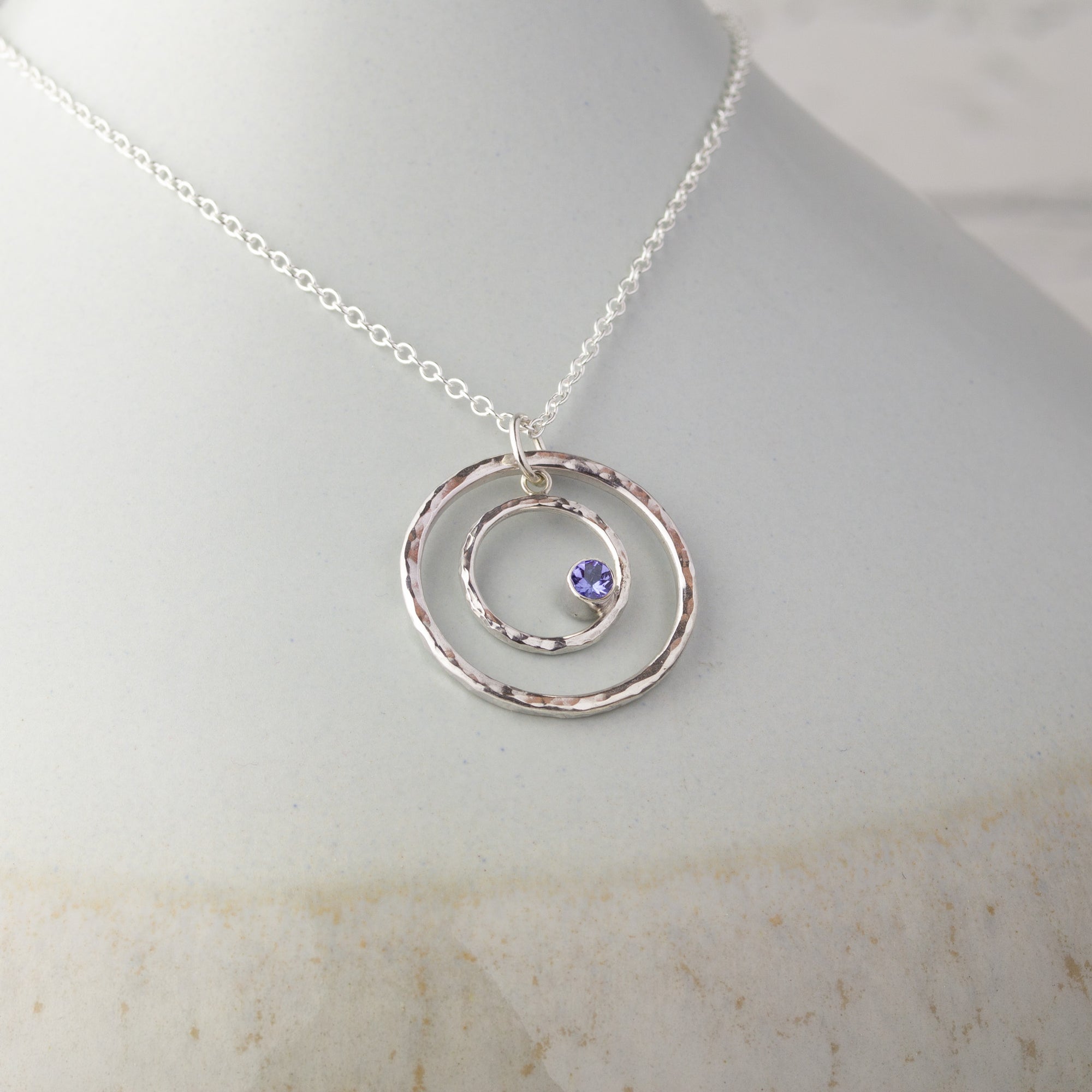 Caldera Eclissi Doppia Tanzanite Pendant