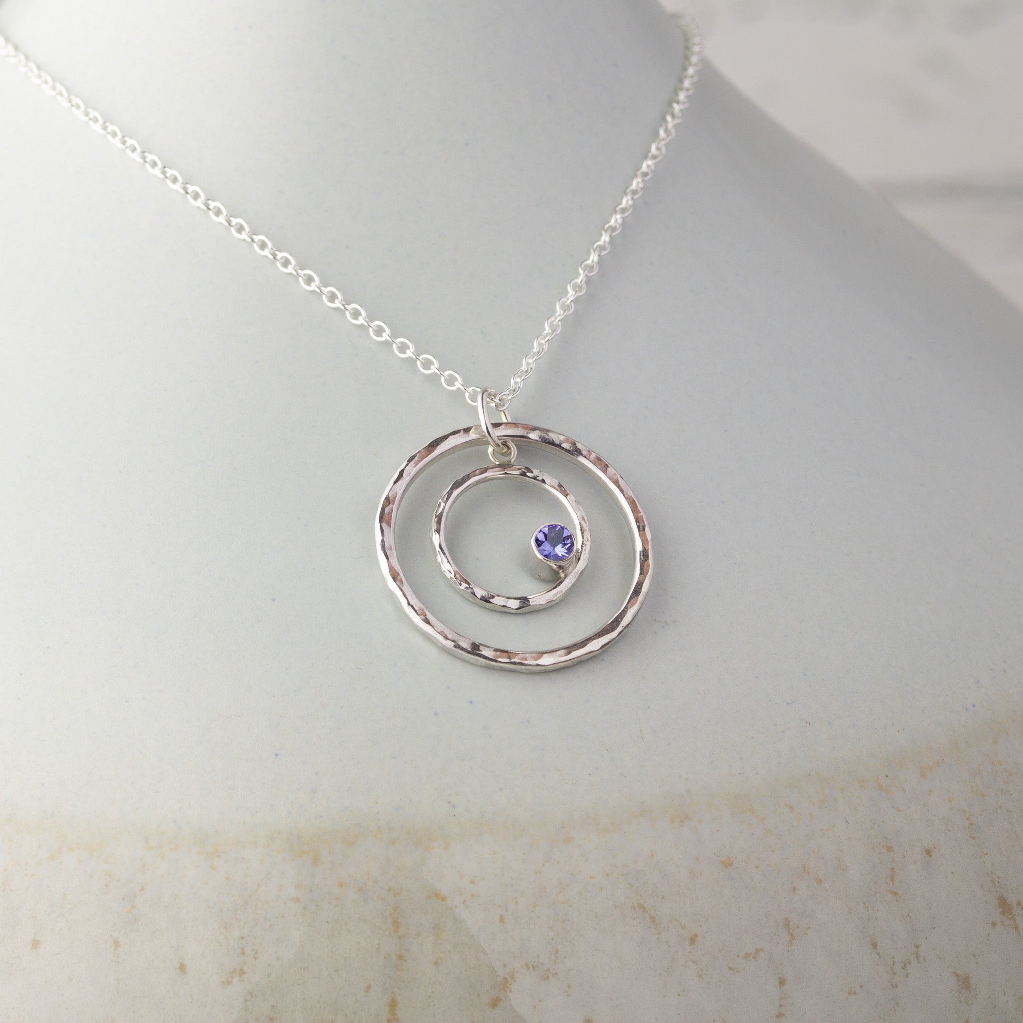 Caldera Eclissi Doppia Tanzanite Pendant