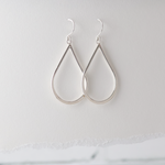 Perla Grande Earrings