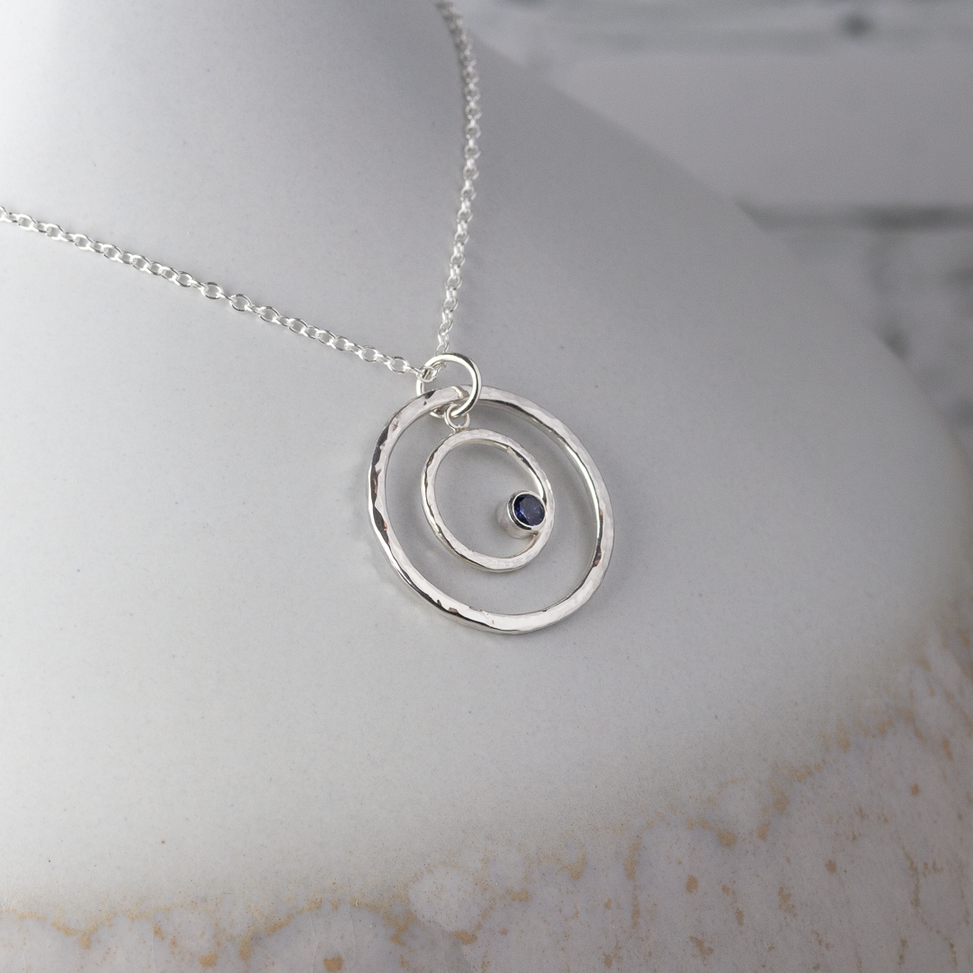 Caldera Eclissi Doppia Blue Sapphire Pendant