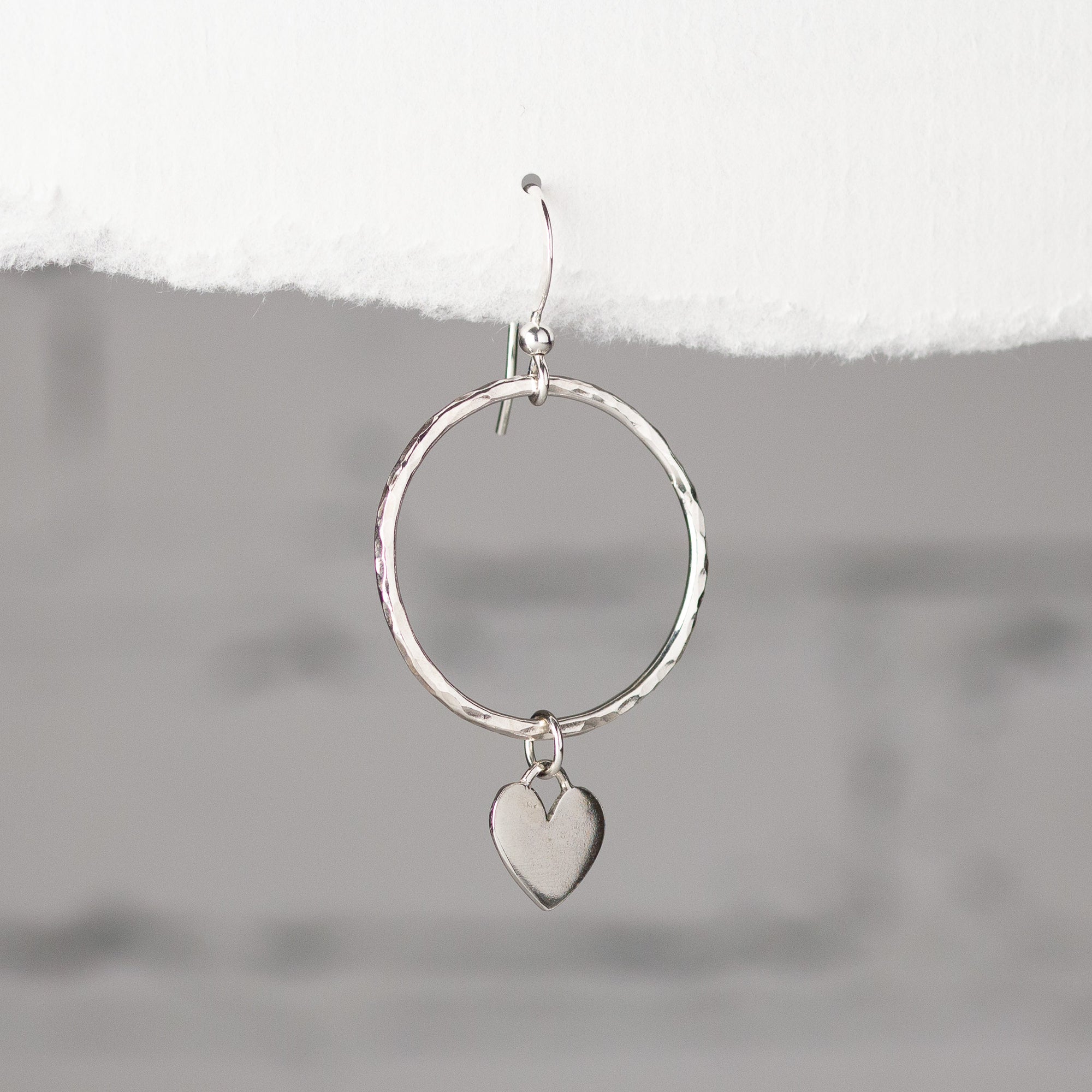 Caldera Amor Sonido Grande Earrings