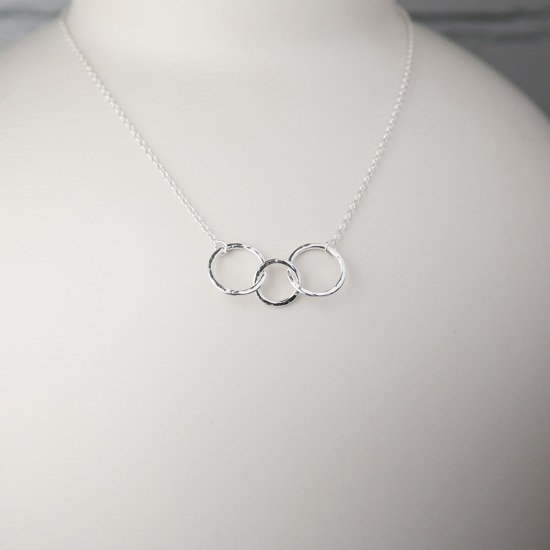 Caldera Tre-Anelli Silver Necklace