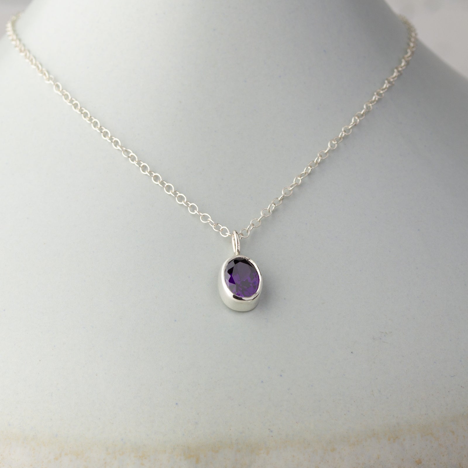 Amethyst Uno Ovale Silver Pendant