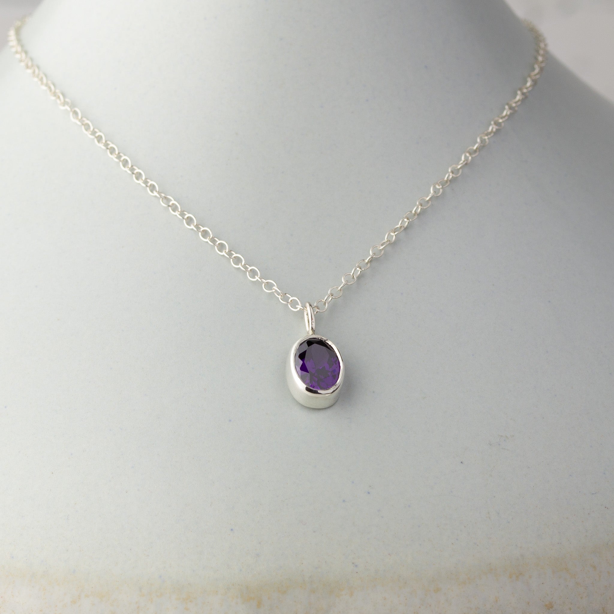 Amethyst Uno Ovale Silver Pendant
