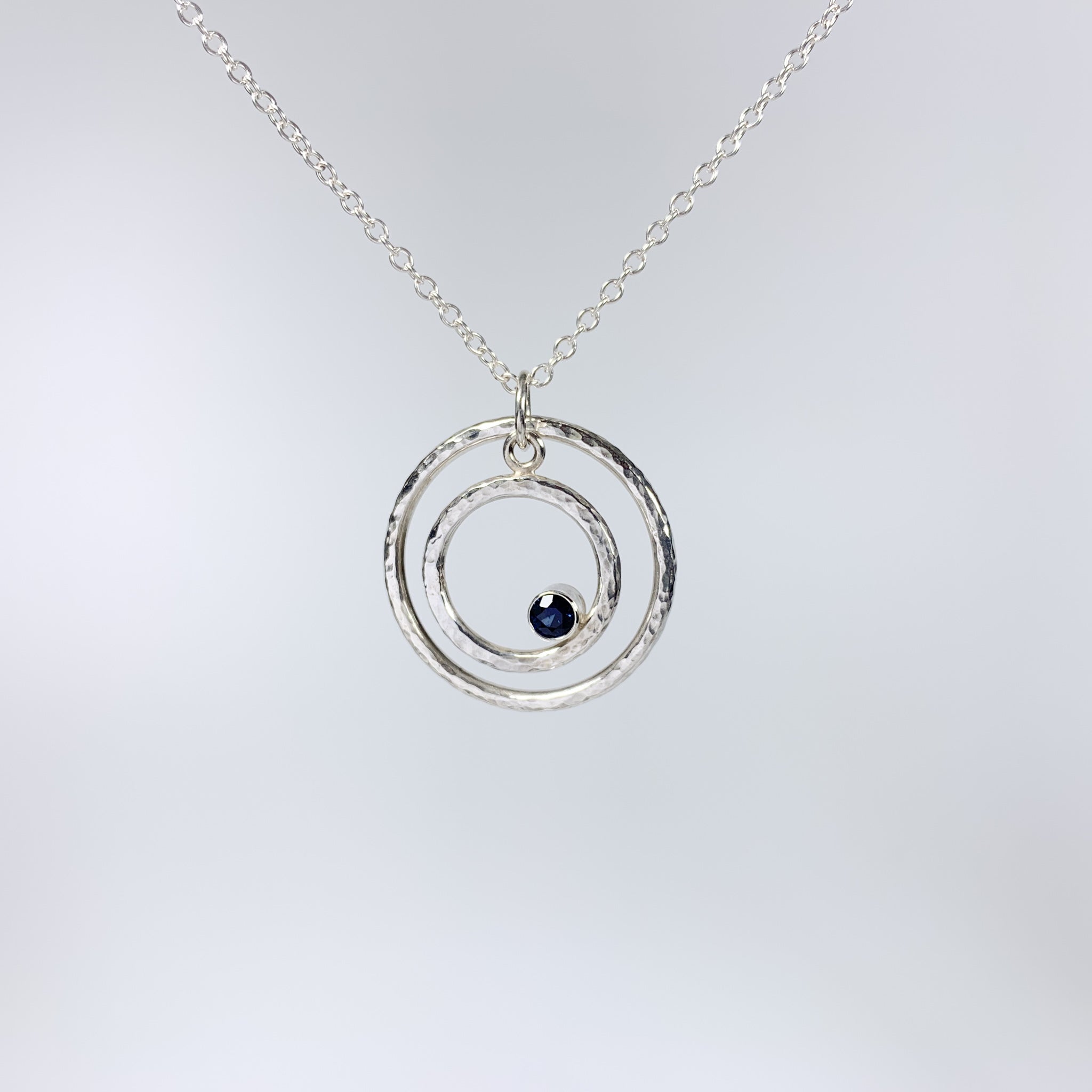 Caldera Eclissi Doppia Blue Sapphire Silver Pendant Necklace