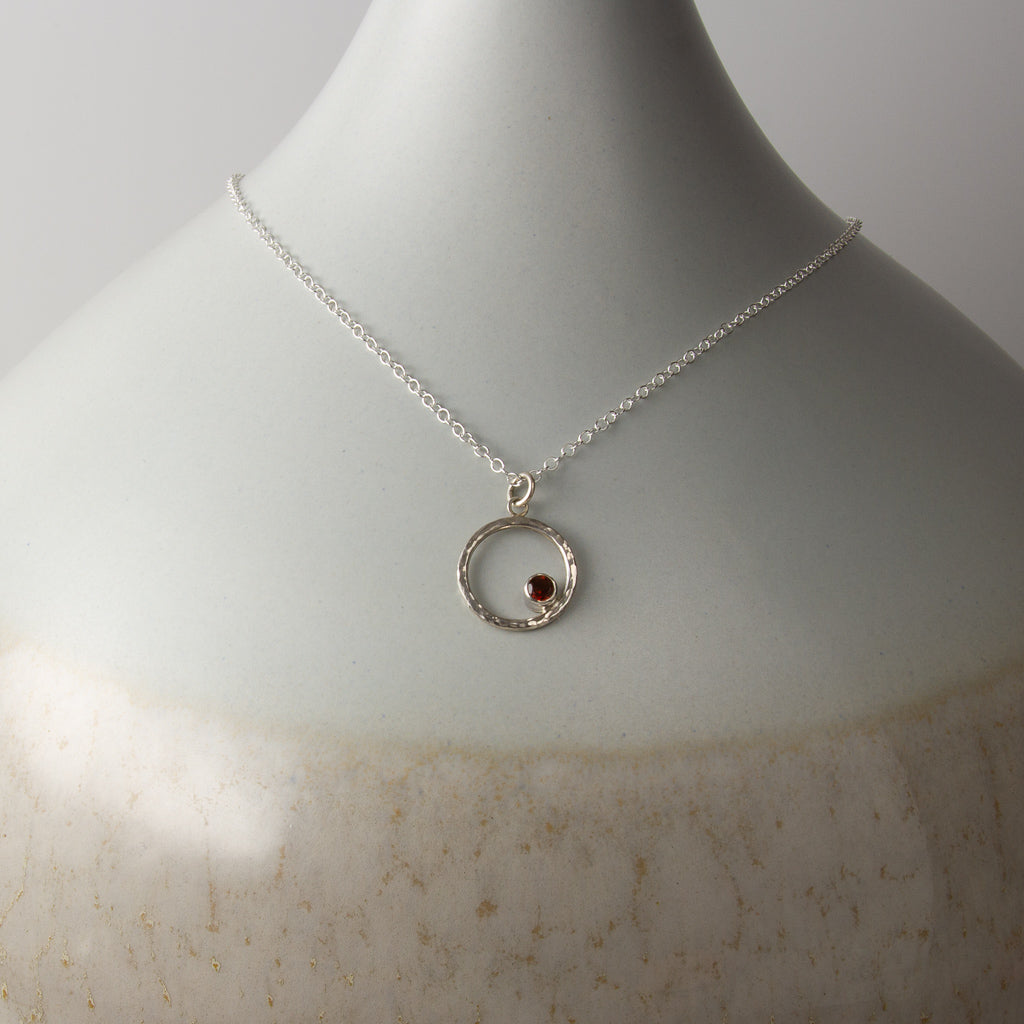 Caldera Eclissi Garnet Pendant