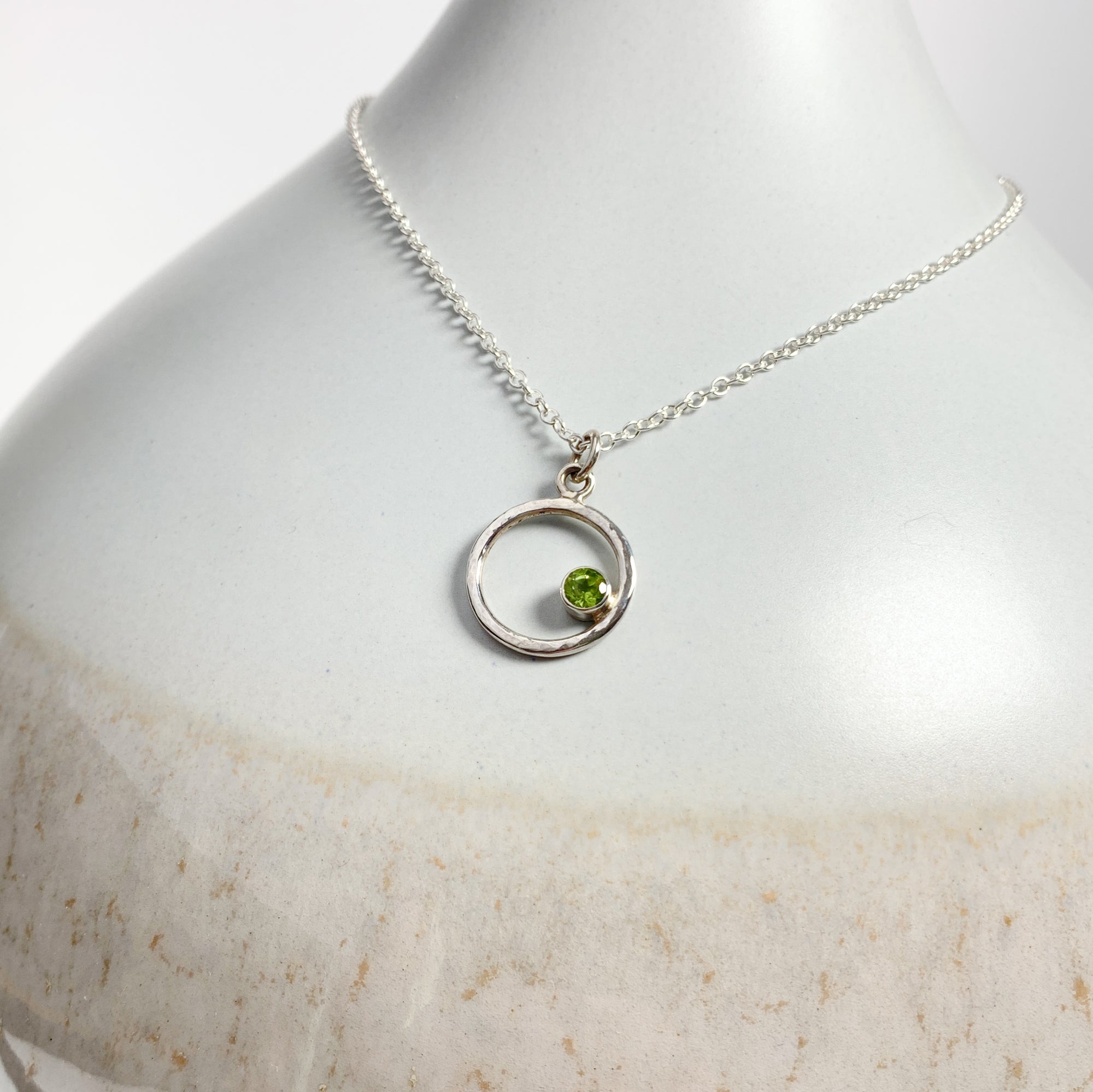 Caldera Eclissi Peridot Silver Pendant Necklace