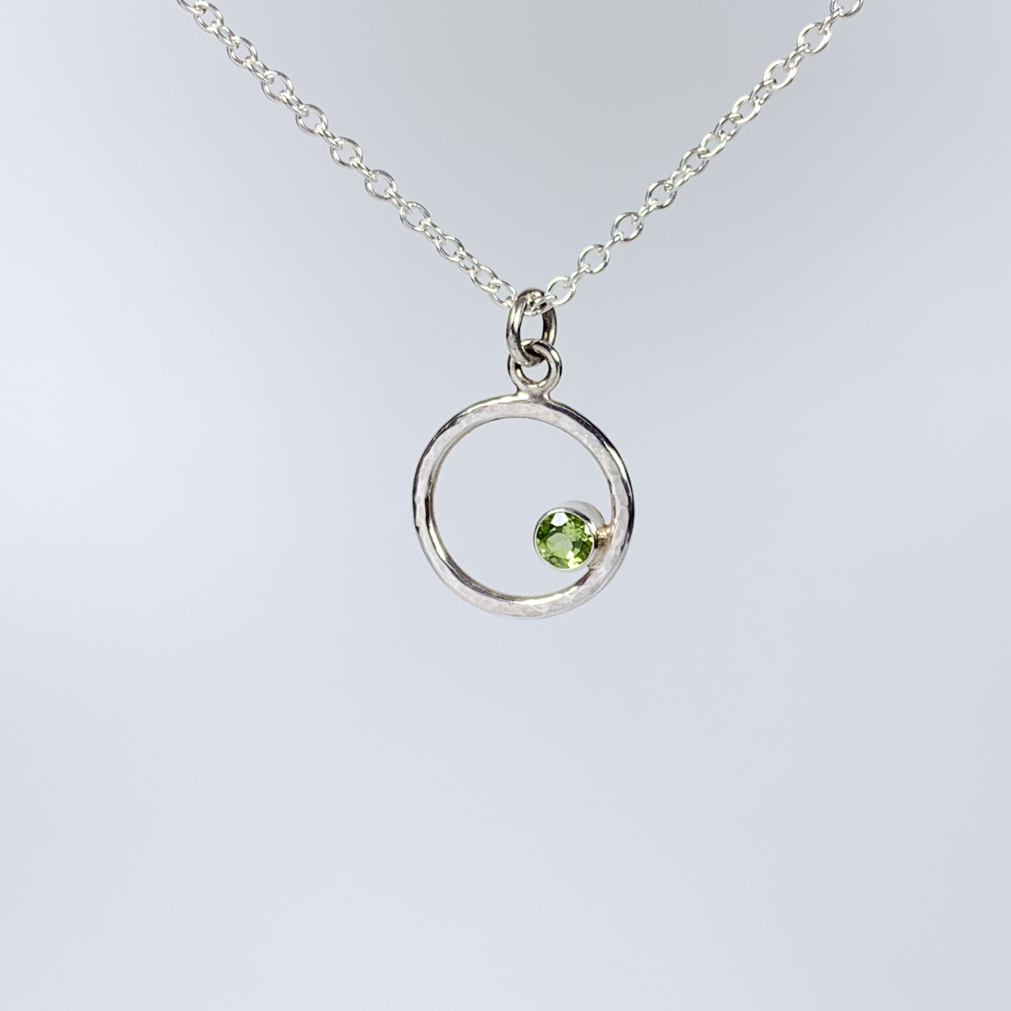 Caldera Eclissi Peridot Silver Pendant Necklace