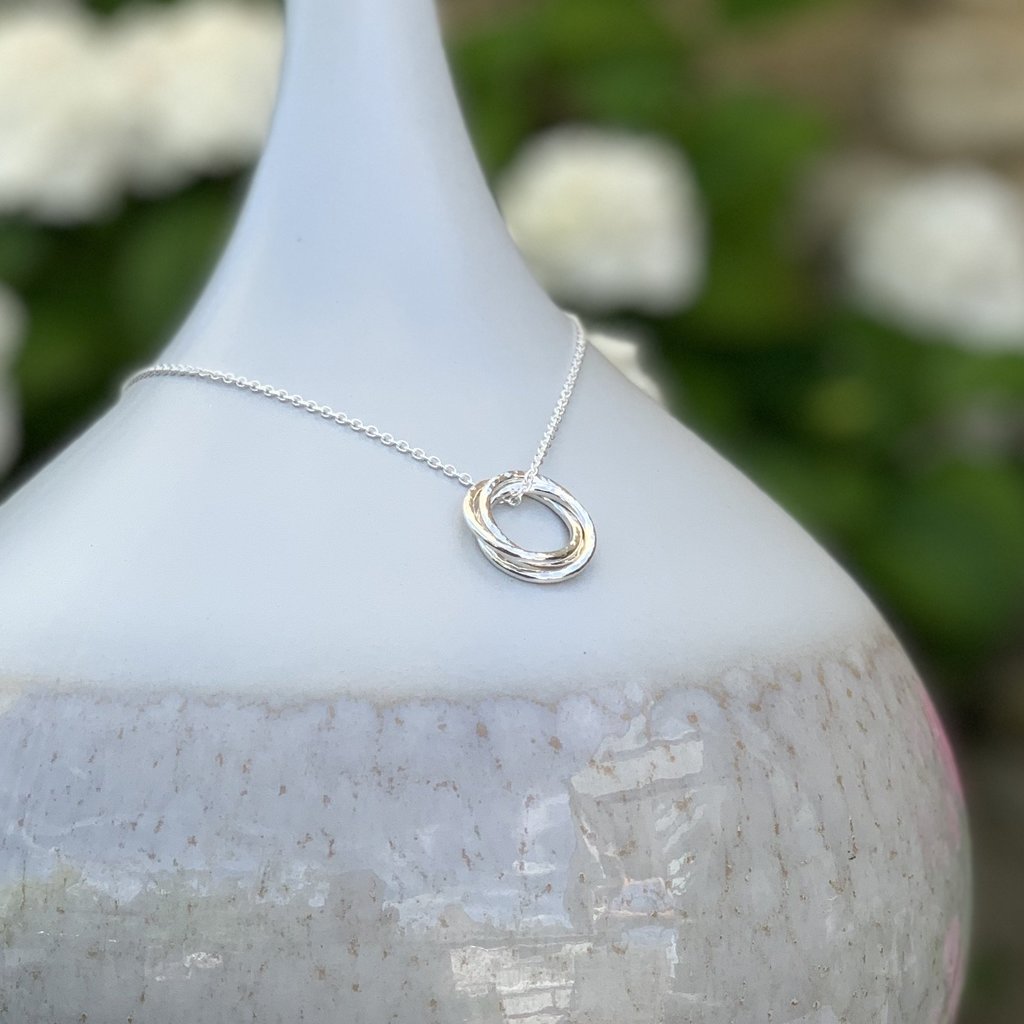 Caldera Russo - Handmade sterling silver Russian ring necklace