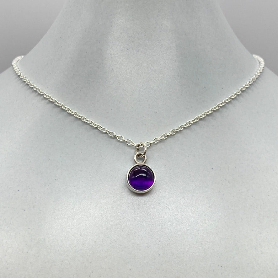 Stella Round Amethyst Cabochon Pendant Necklace