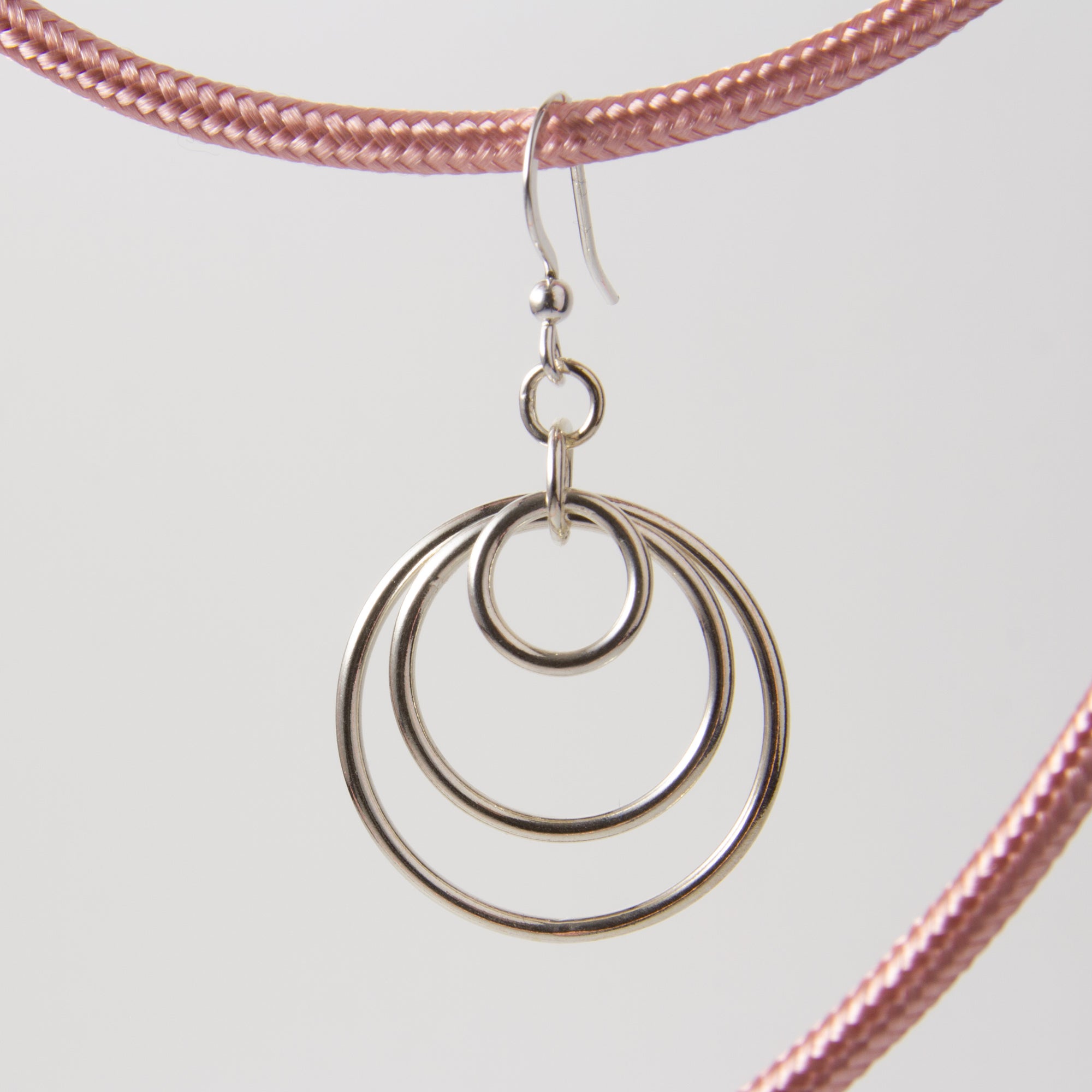 Cirque triplo handmade sterling earrings