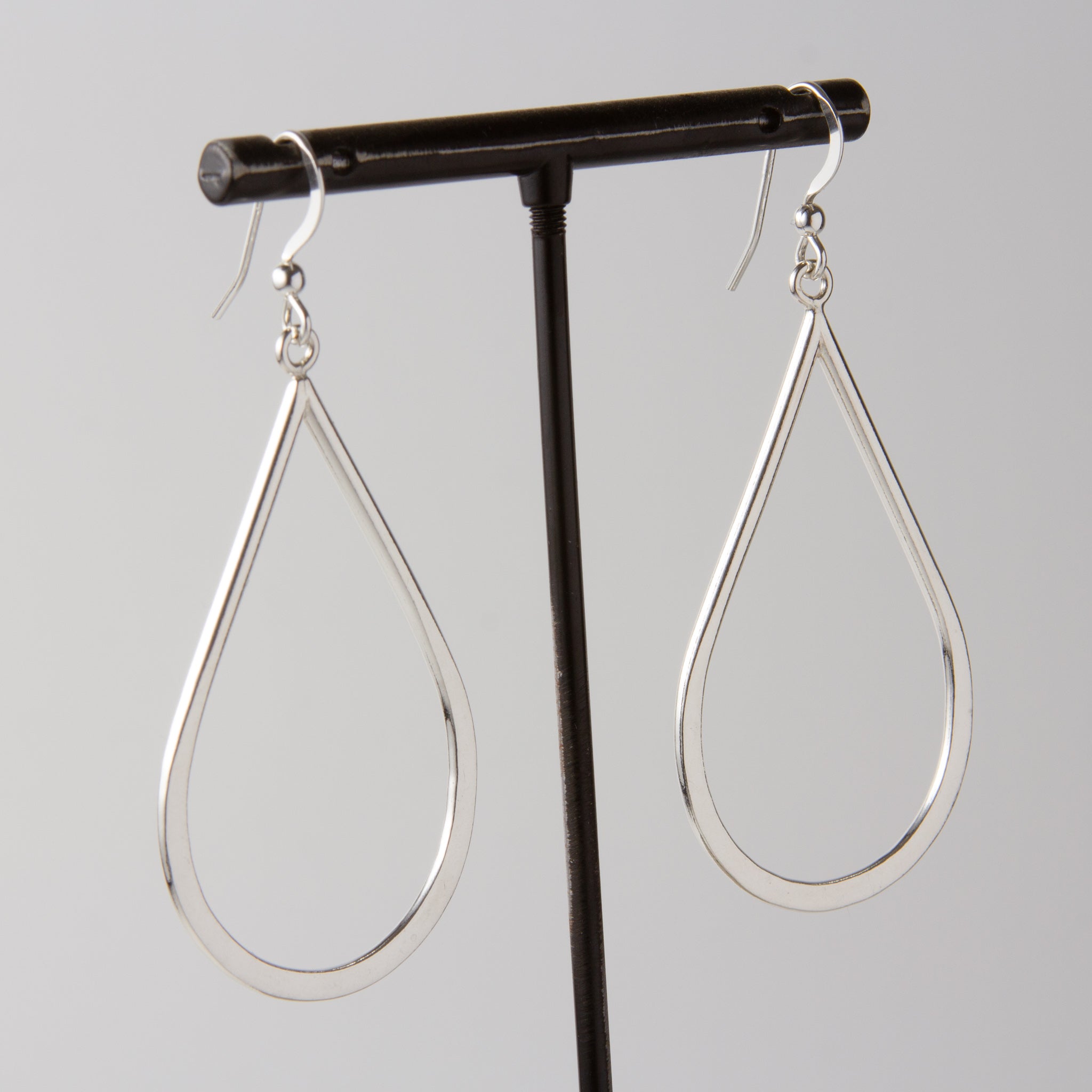Perla Grande Large Teardrop Shaped Silver Earrings
