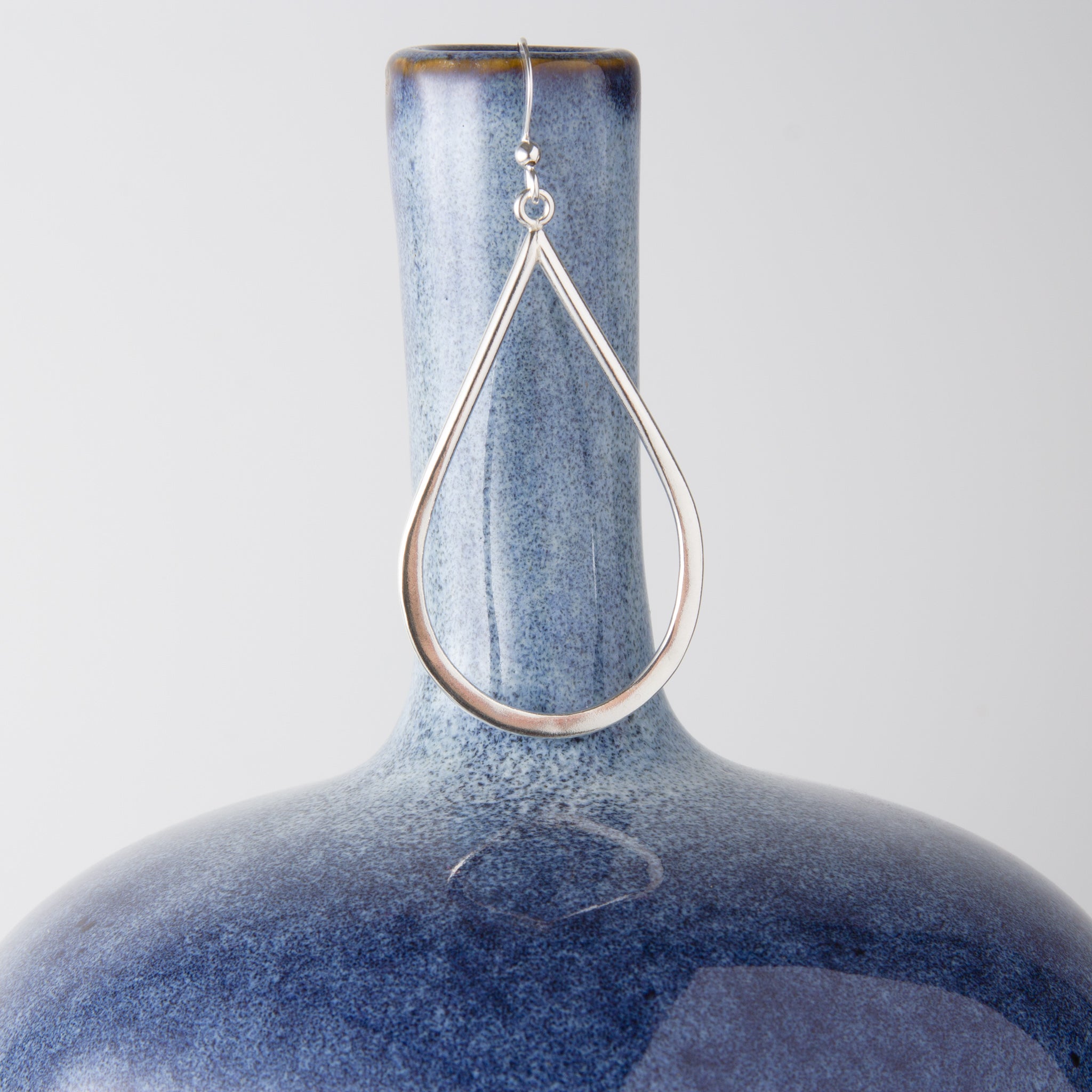 Perla Grande Large Teardrop Shaped Silver Earrings