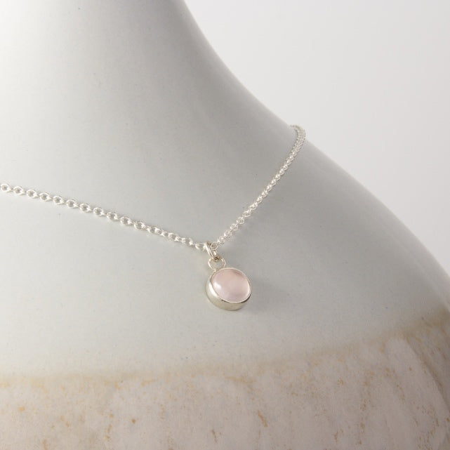 Rose Quartz Petit Uno Silver Pendant Necklace