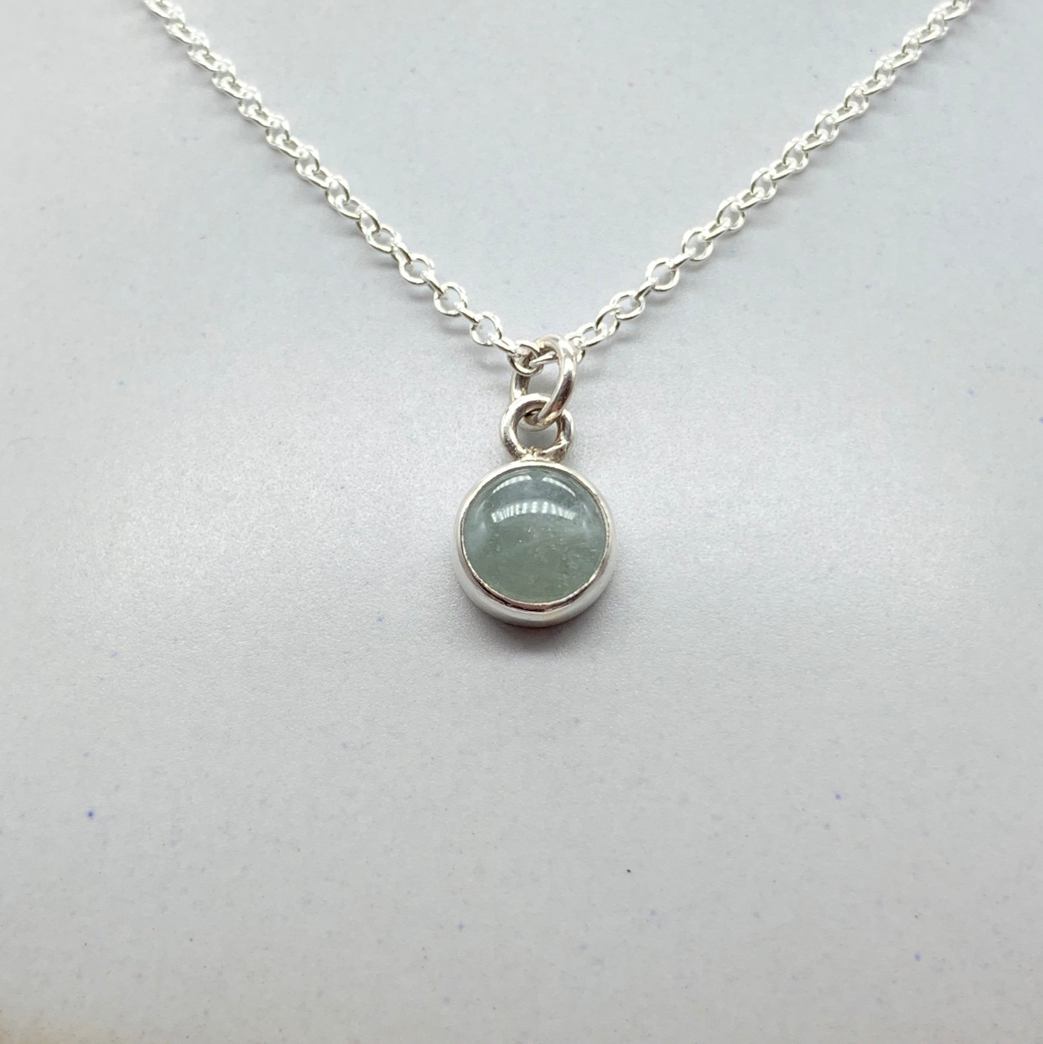 Stella Milky Aquamarine Pendant Necklace Face-on